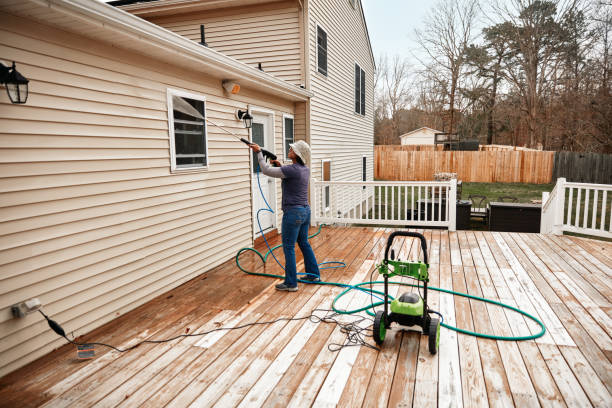 Best Concrete Pressure Washing  in Lone Tree, IA